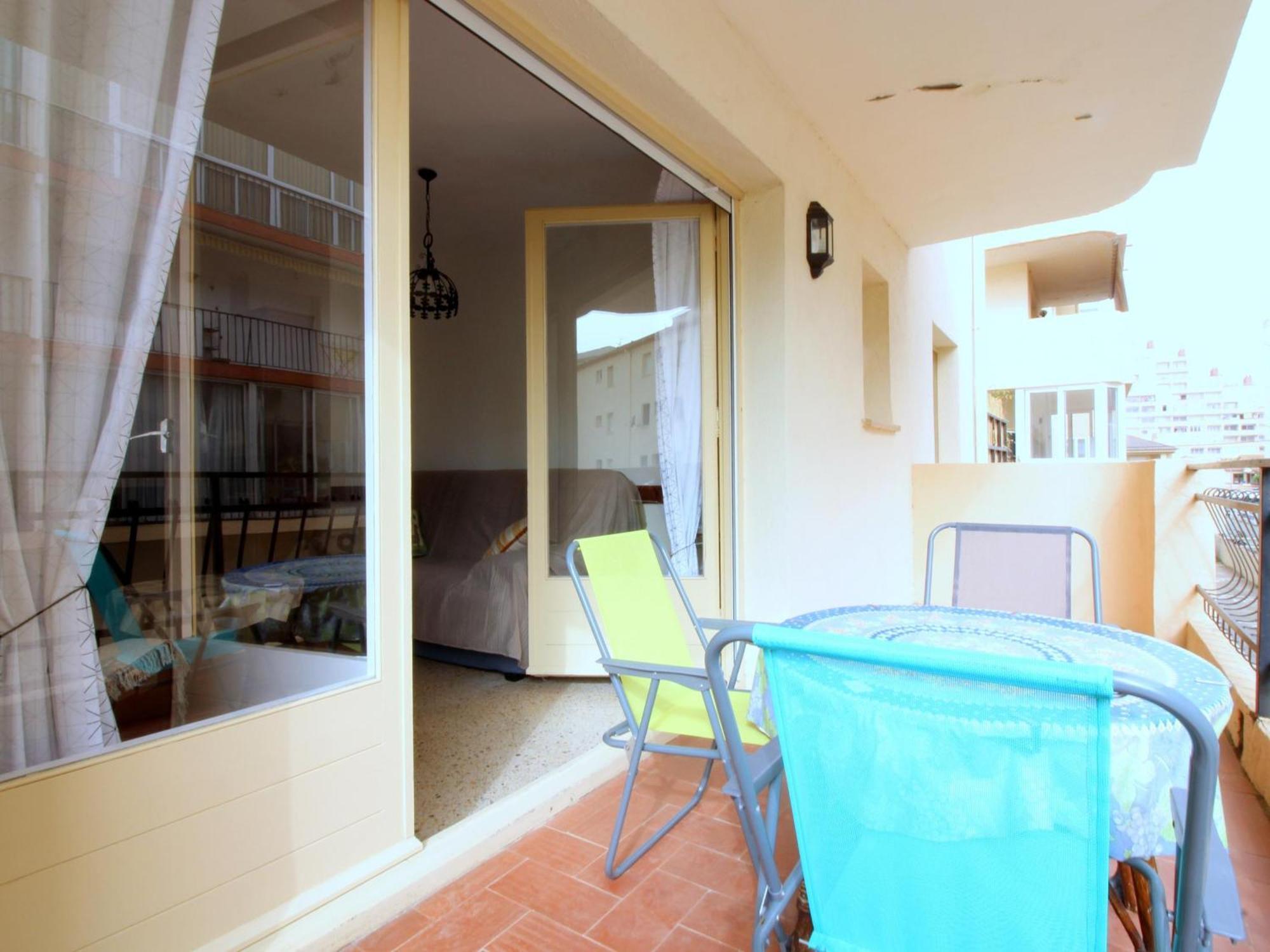 Appartement Centrico Con Terraza, A 350m De La Playa En Santa Margarita - Es-228-108 Roses